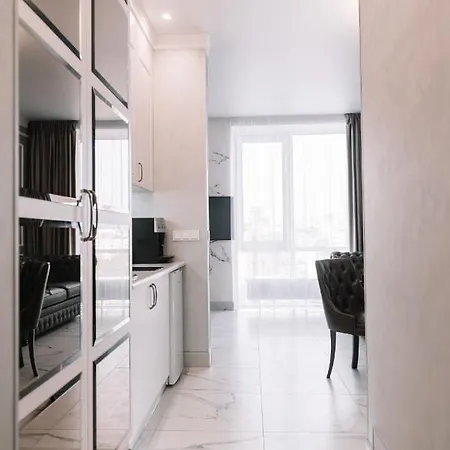 Royal Tower Vip Smart 2 *
